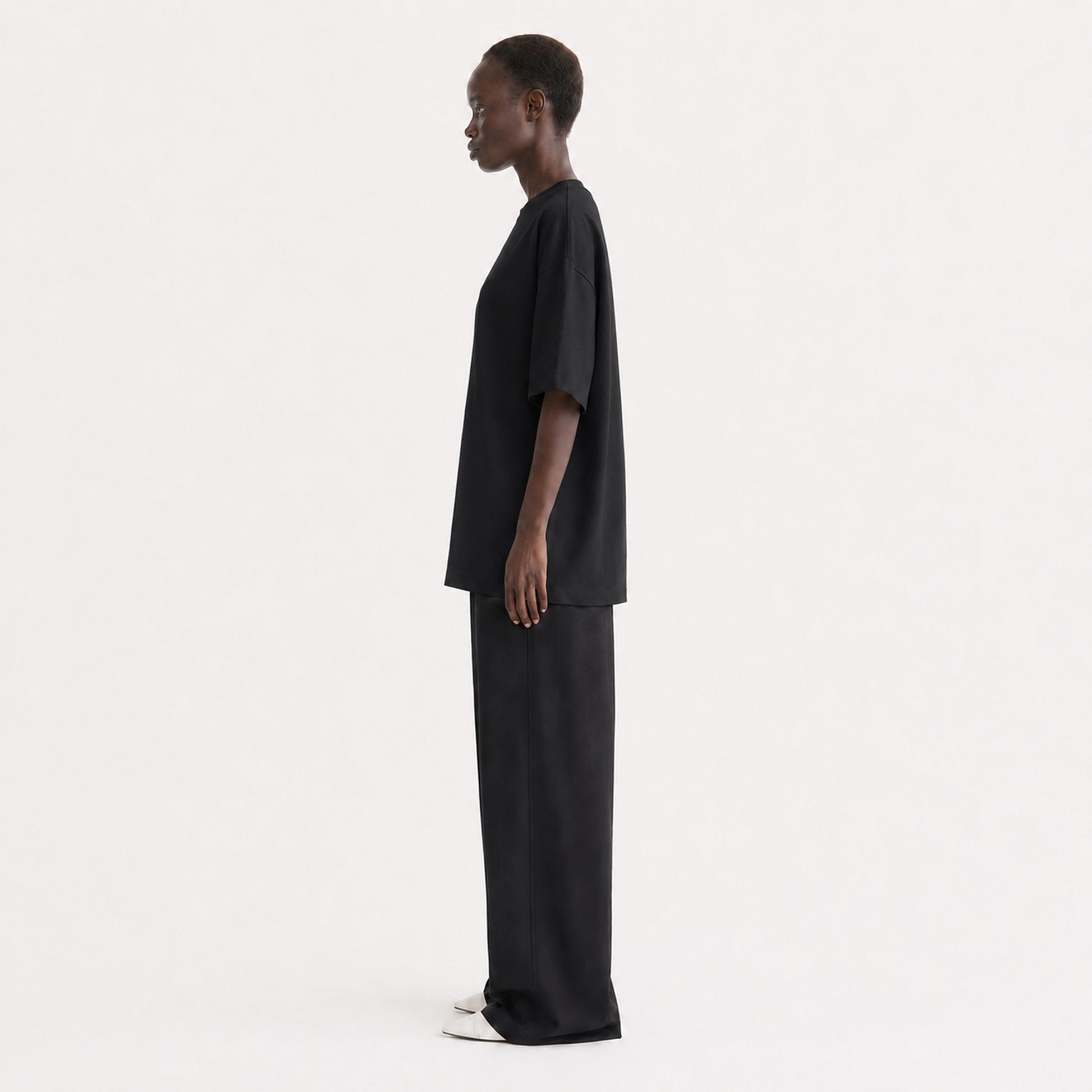 FineAF Collection One heavyweight drop-shoulder T-shirt in Black, side view showing the square fit