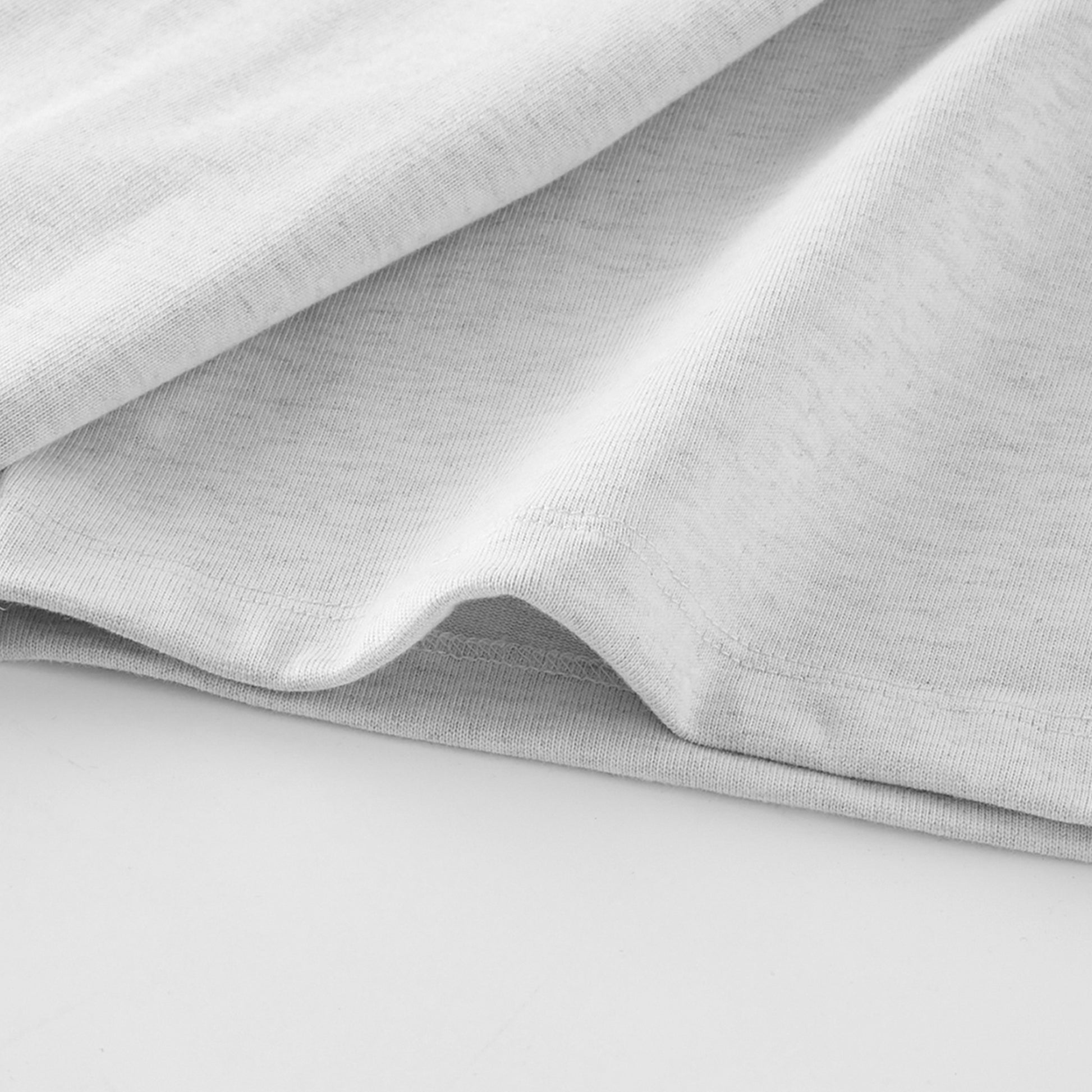 FineAF White heavyweight T-shirt straight hem and side seam detail